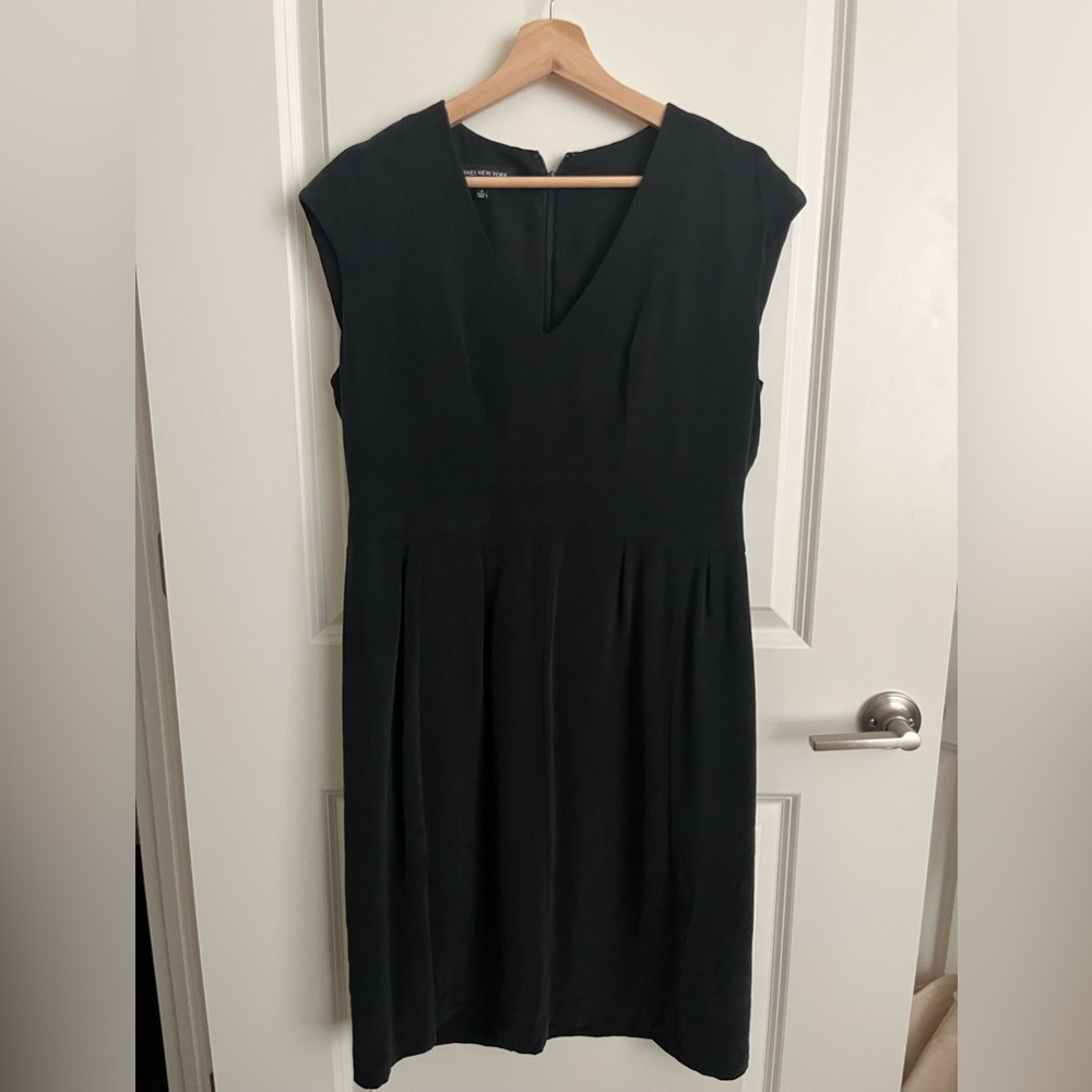 Jones New York Classic Silk Black Midi Dress